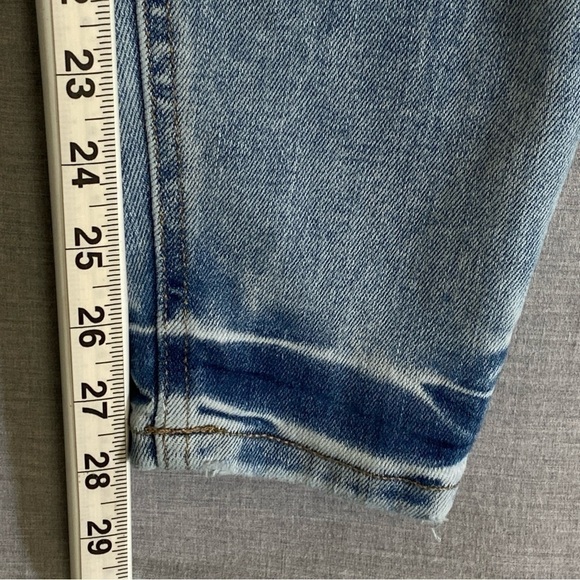 Edgely Mid-rise Super Skinny Jeans Womens 12R Distressed Button Fly Light Wash - Picture 13 of 14